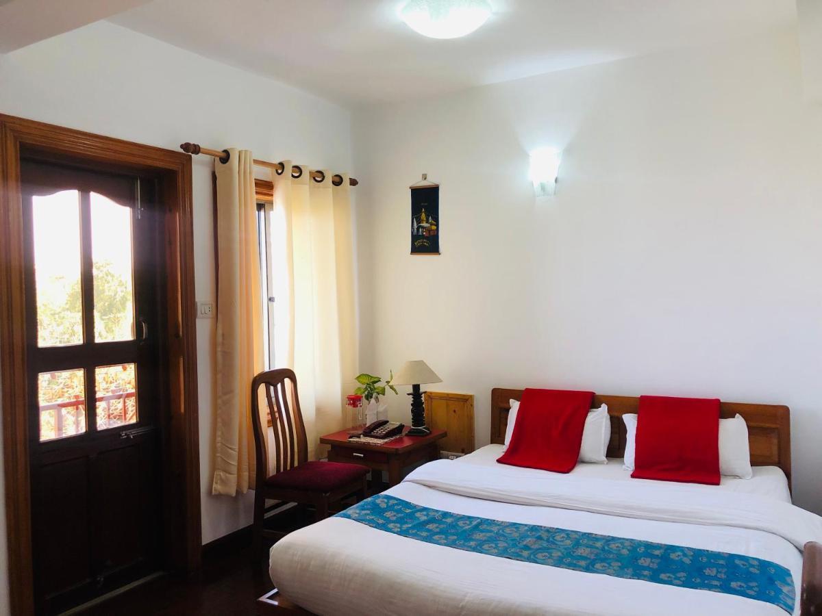 Kathmandu View Hotel מראה חיצוני תמונה