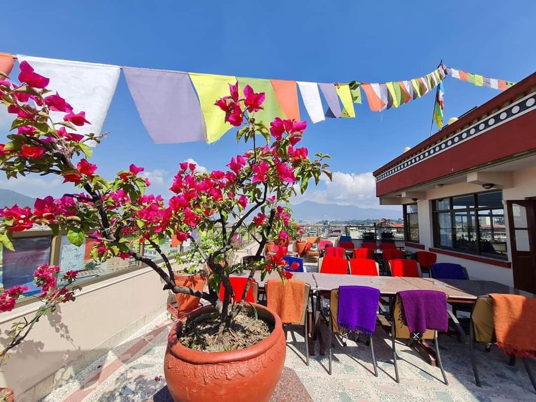 Kathmandu View Hotel מראה חיצוני תמונה
