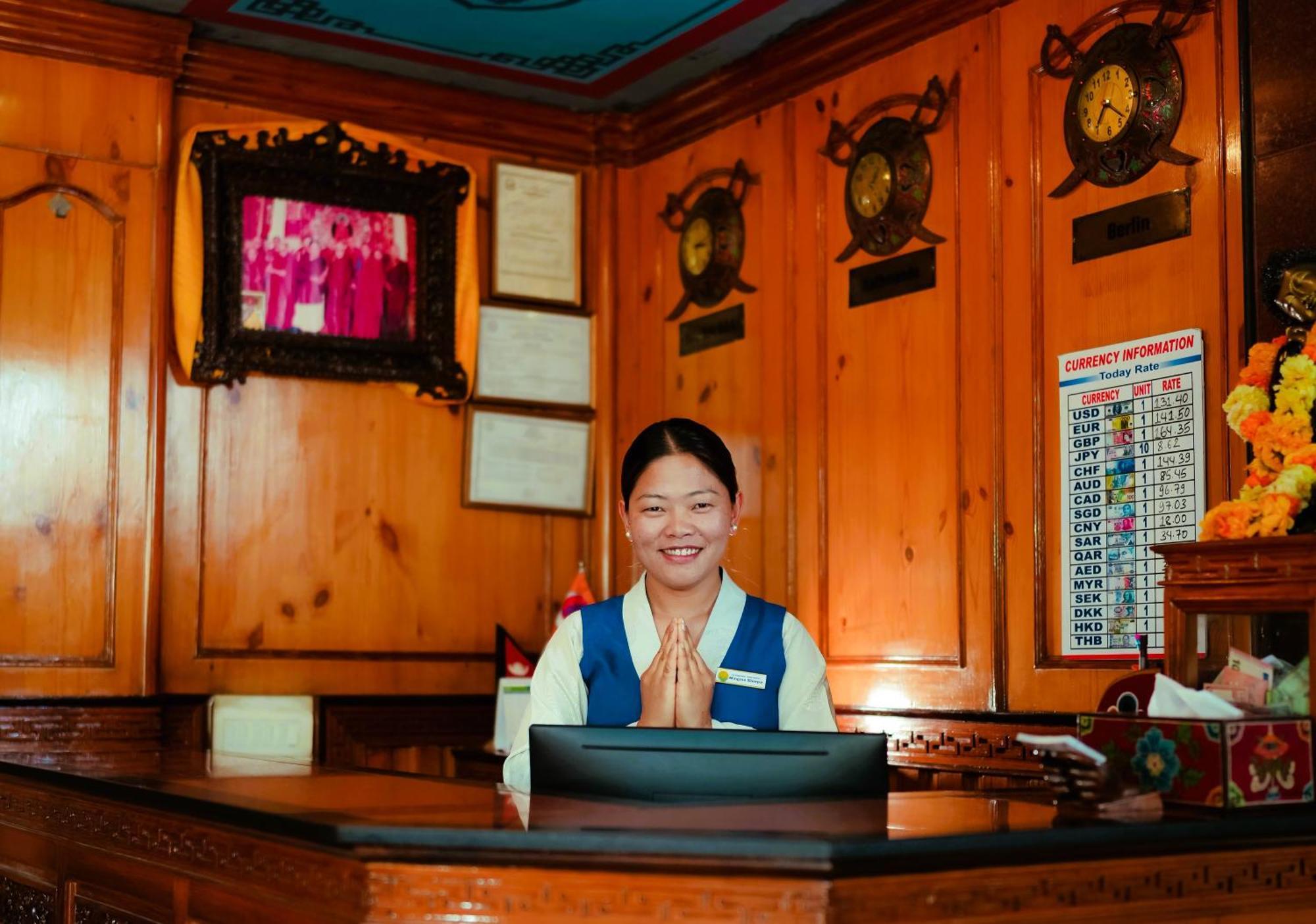 Kathmandu View Hotel מראה חיצוני תמונה